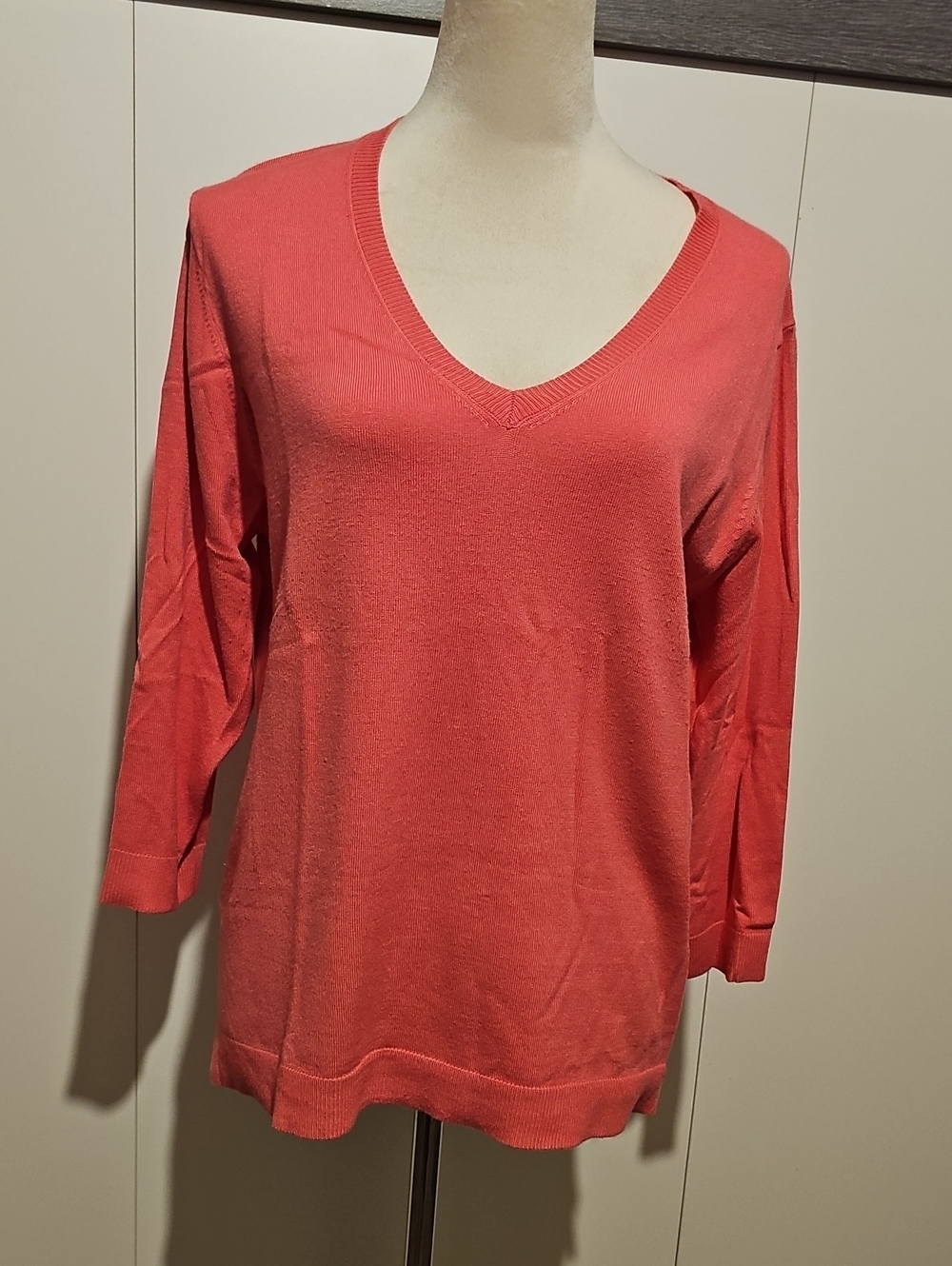 525 America Coral V-Neck Pullover Sweater